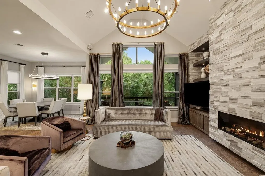 3018 Sunridge Drive Austin TX 78741