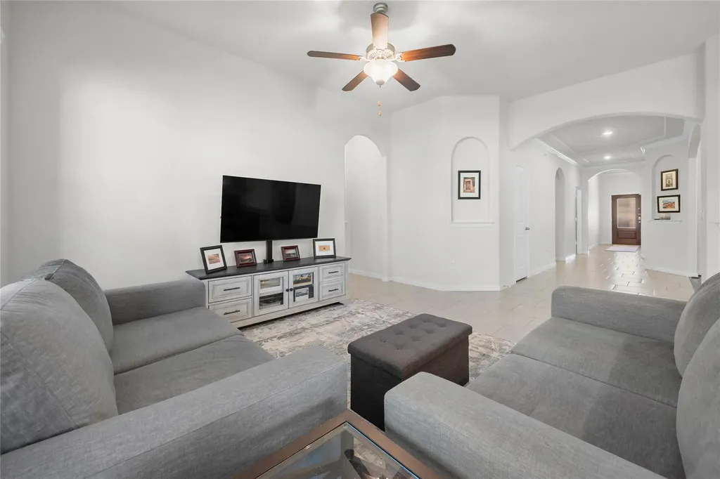 606 Linares Lane Austin TX 78748