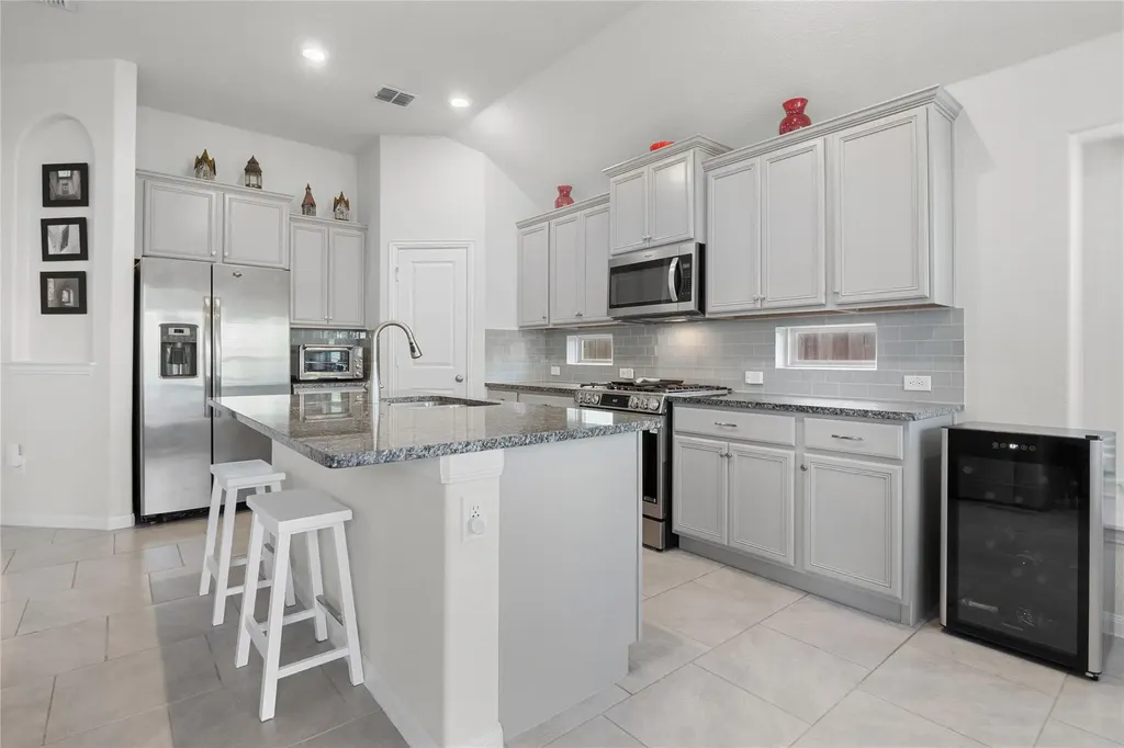 606 Linares Lane Austin TX 78748