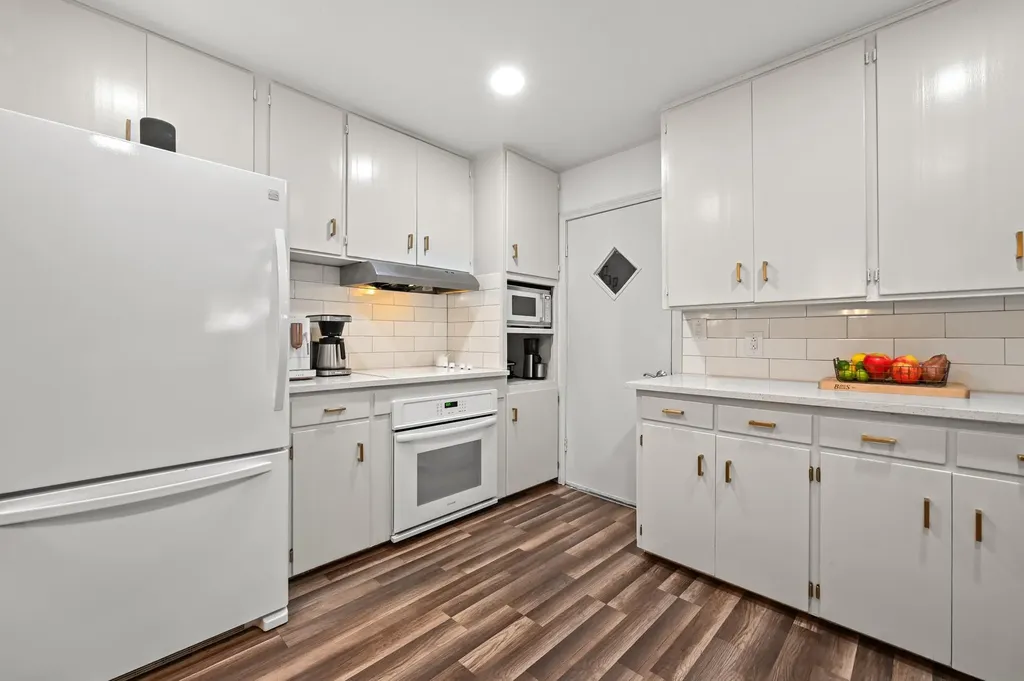 807 Campbell Street Lockhart TX 78644
