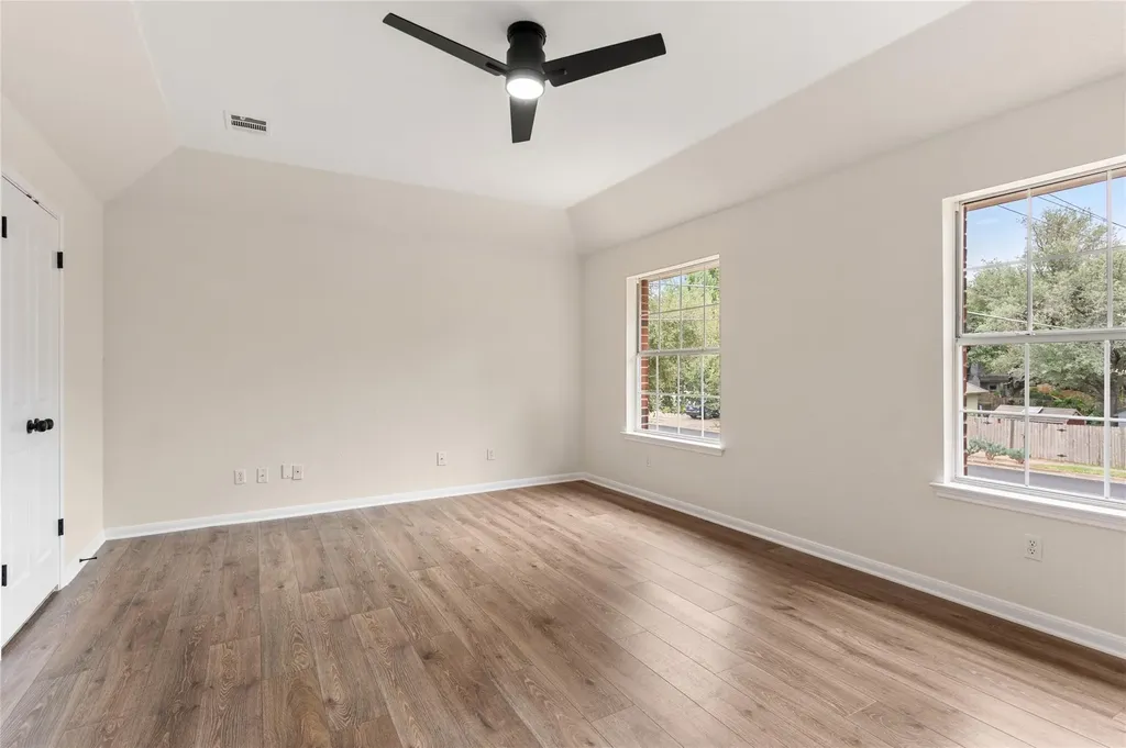 13102 Hunters Chase Drive Austin TX 78729