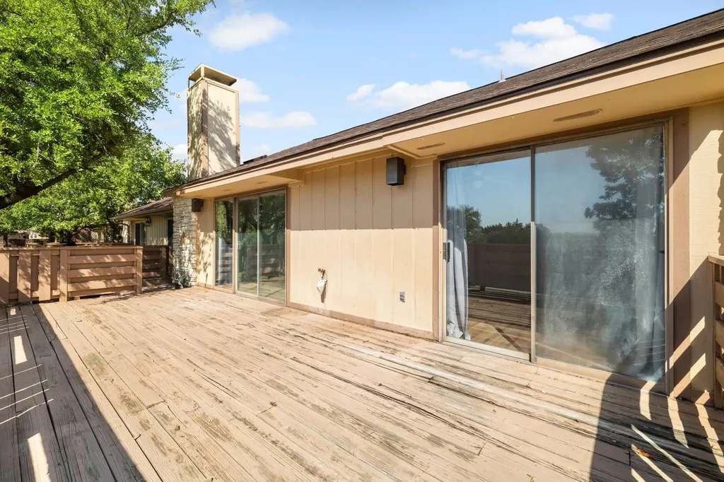 28 Oaks Place Lago Vista TX 78645