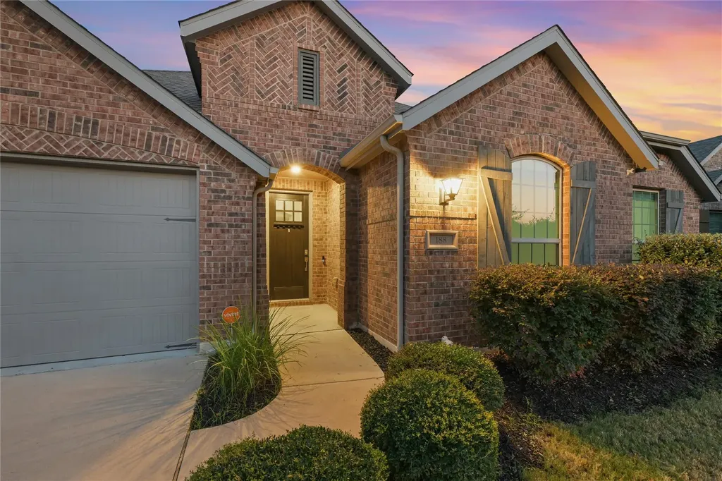 188 Nautical Loop Kyle TX 78640
