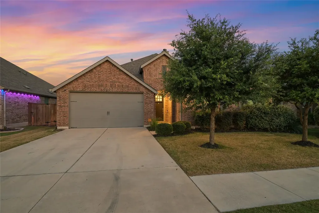 188 Nautical Loop Kyle TX 78640