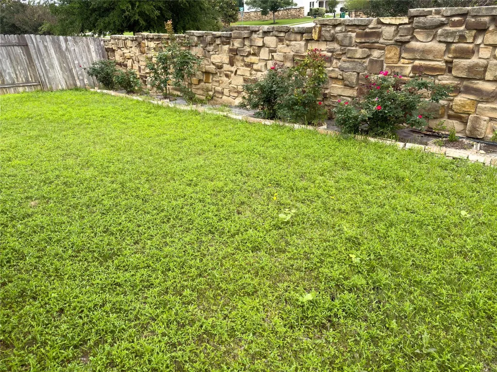 2743 Enza Court Round Rock TX 78665