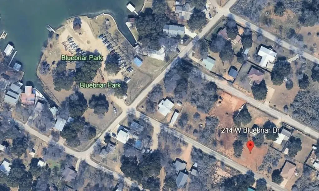 214 W Bluebriar Drive Granite Shoals TX 78654