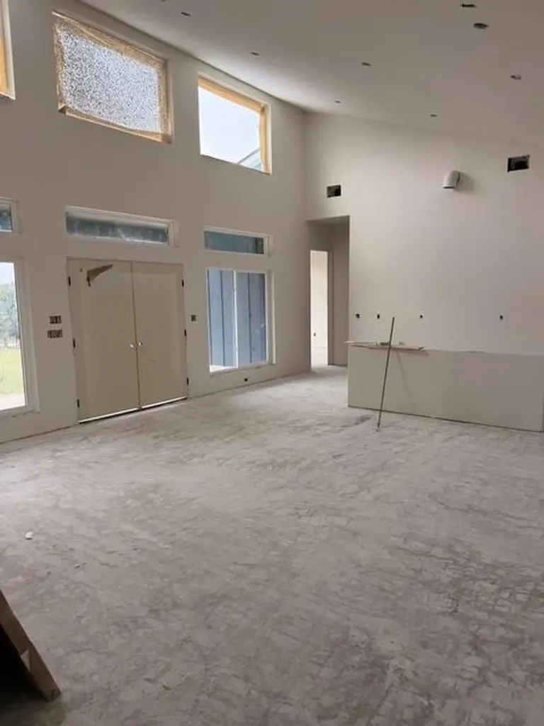 214 W Bluebriar Drive Granite Shoals TX 78654