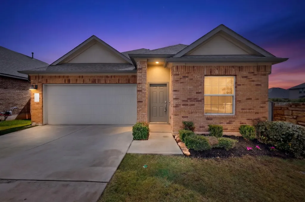 941 Legends Lane Georgetown TX 78628