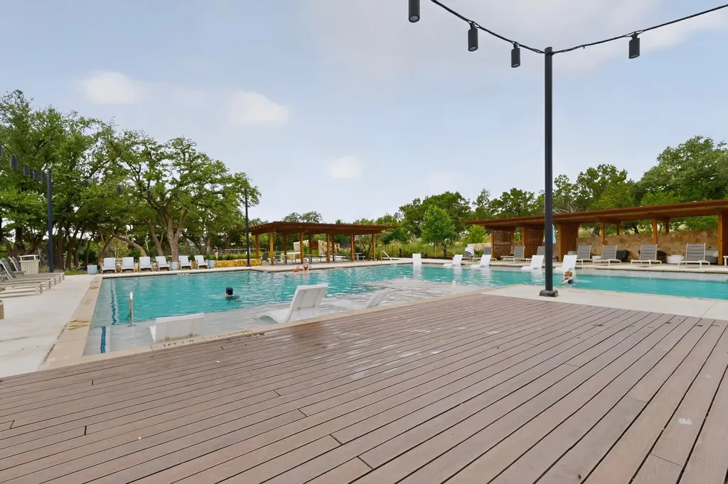 941 Legends Lane Georgetown TX 78628