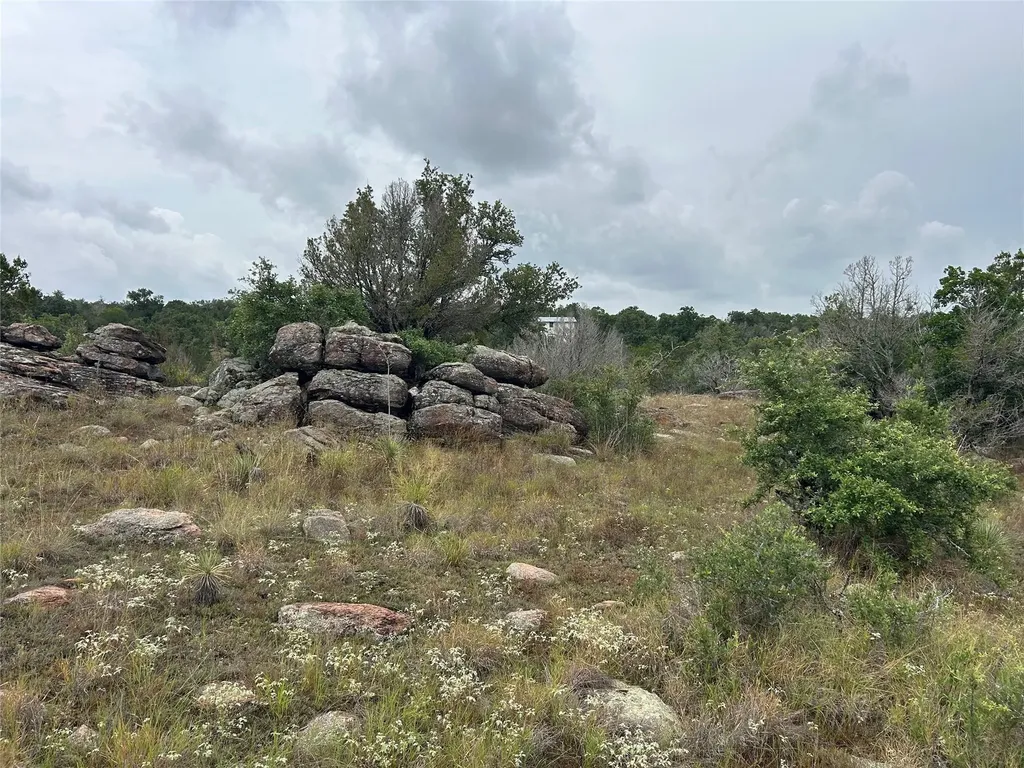 125 Live Oak Road Burnet TX 78611