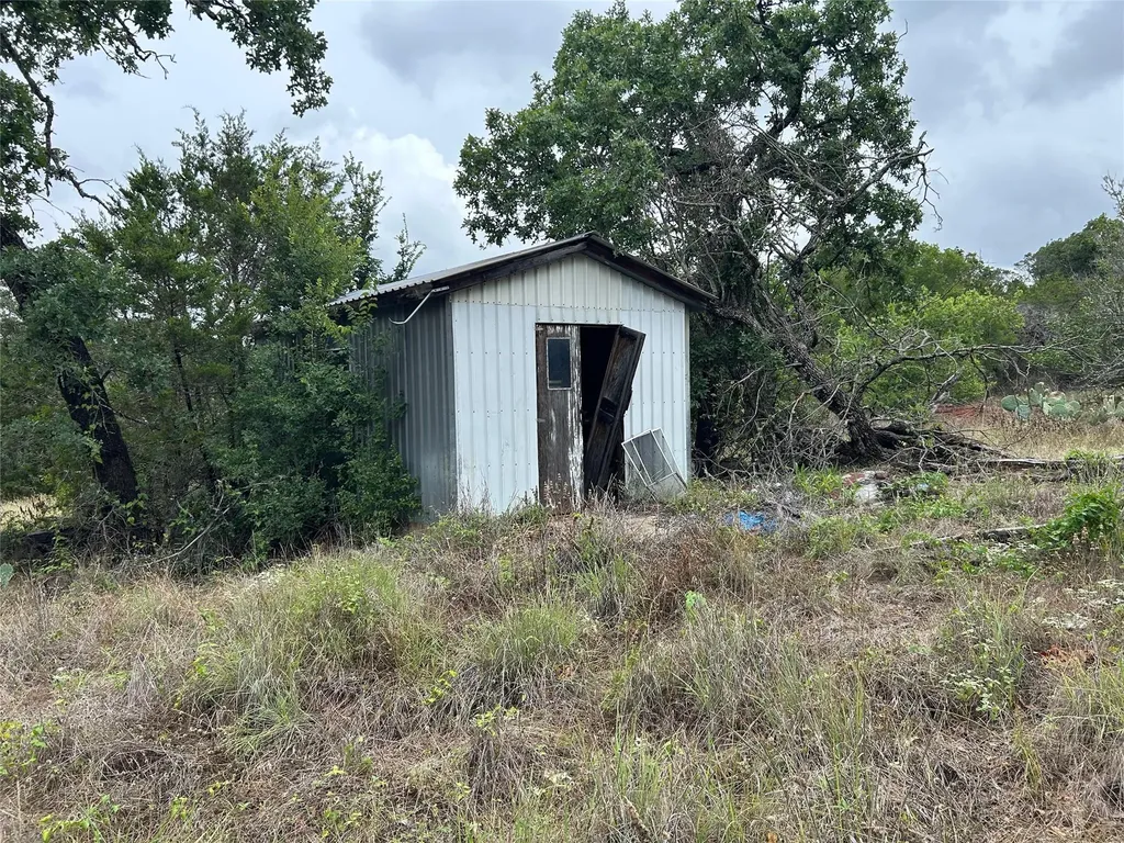 125 Live Oak Road Burnet TX 78611