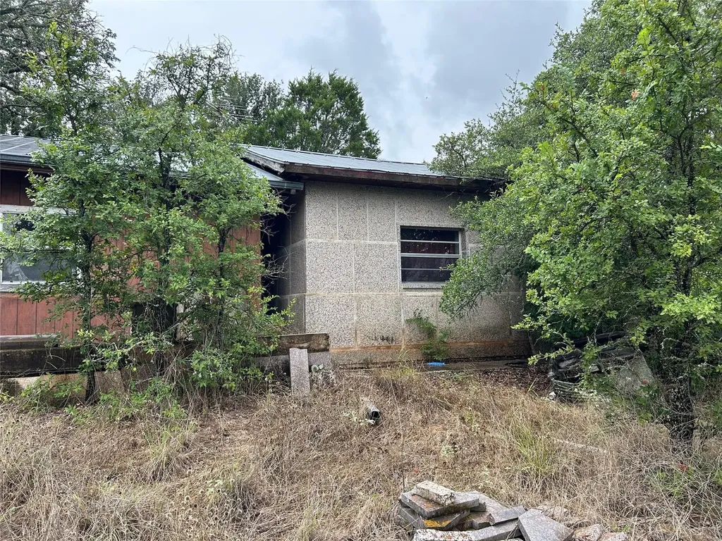 125 Live Oak Road Burnet TX 78611