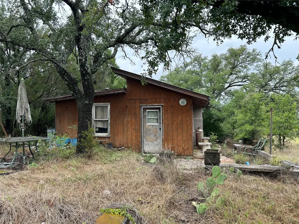 125 Live Oak Road Burnet TX 78611