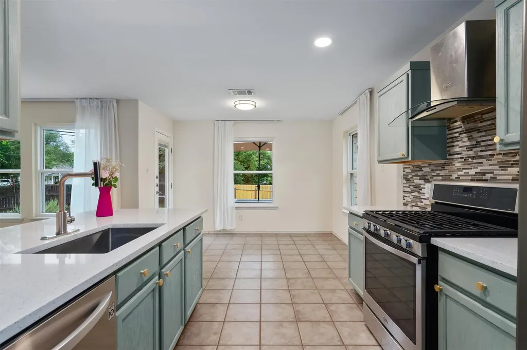 2251 Ada Lane Round Rock TX 78664