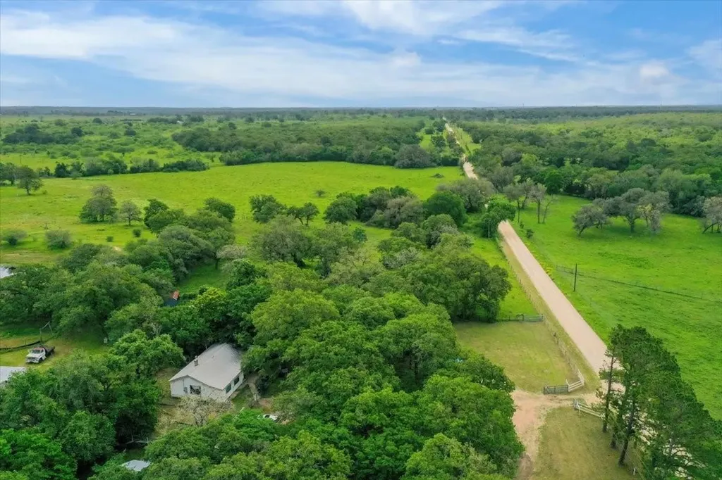 1890 Sandy Fork Road Harwood TX 78632