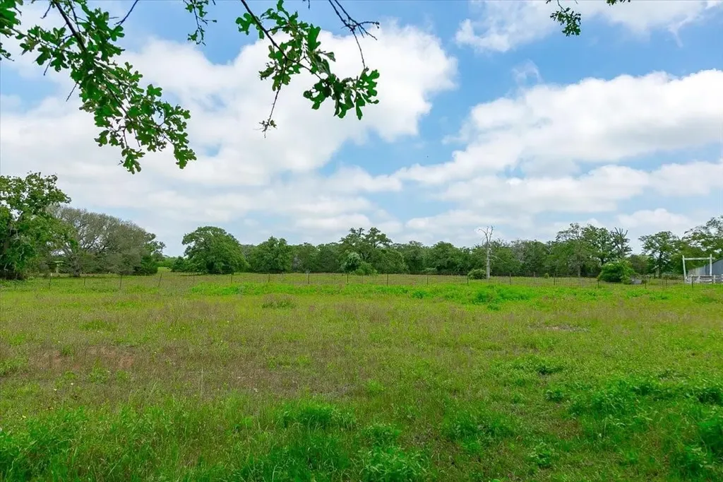 1890 Sandy Fork Road Harwood TX 78632