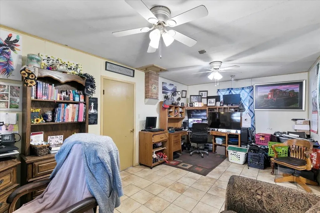 1890 Sandy Fork Road Harwood TX 78632