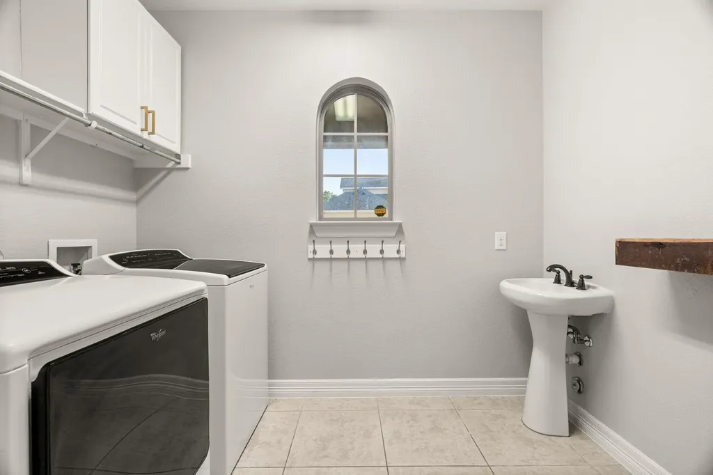 2201 Quarry Loop Leander TX 78641