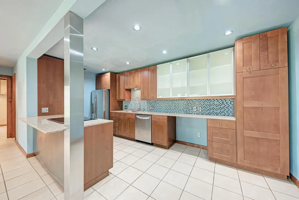 8210 Bent Tree Road Austin TX 78759