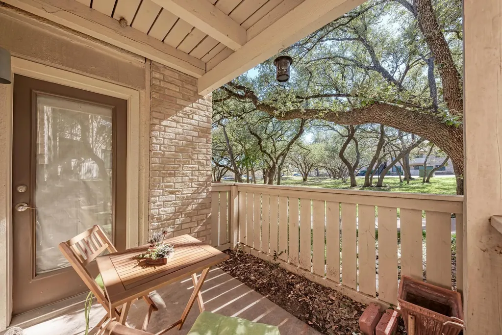 8210 Bent Tree Road Austin TX 78759