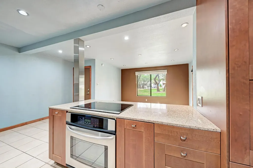 8210 Bent Tree Road Austin TX 78759
