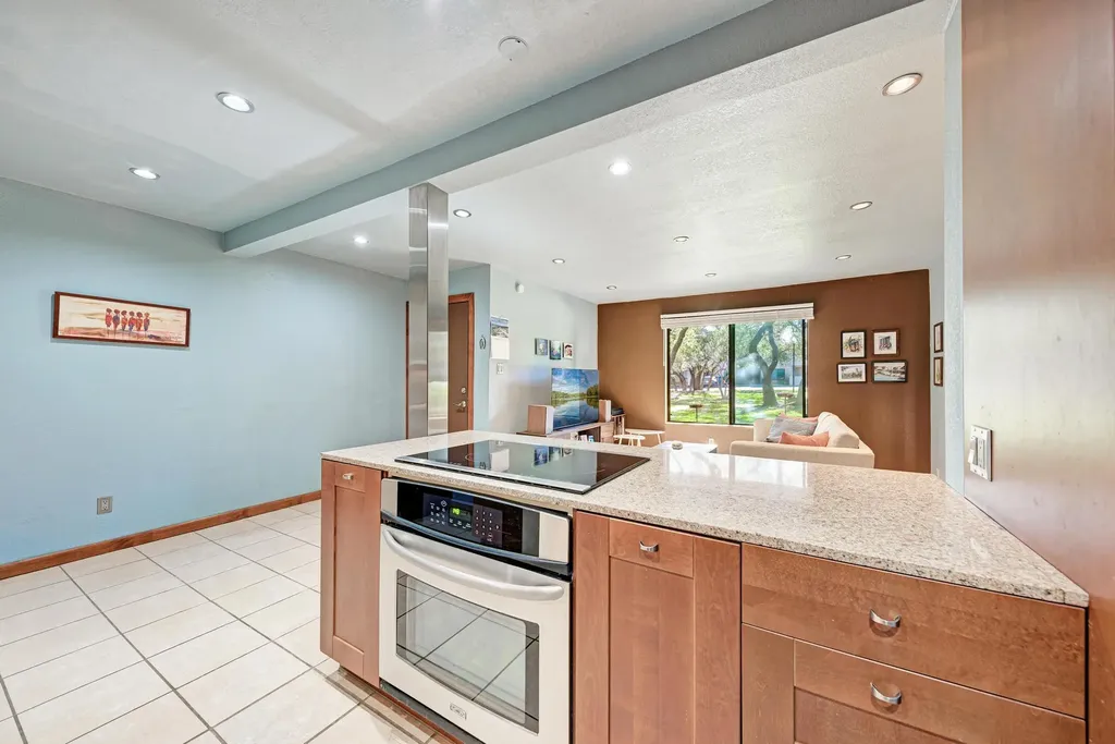 8210 Bent Tree Road Austin TX 78759