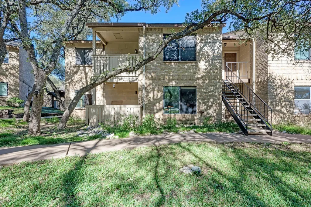 8210 Bent Tree Road Austin TX 78759