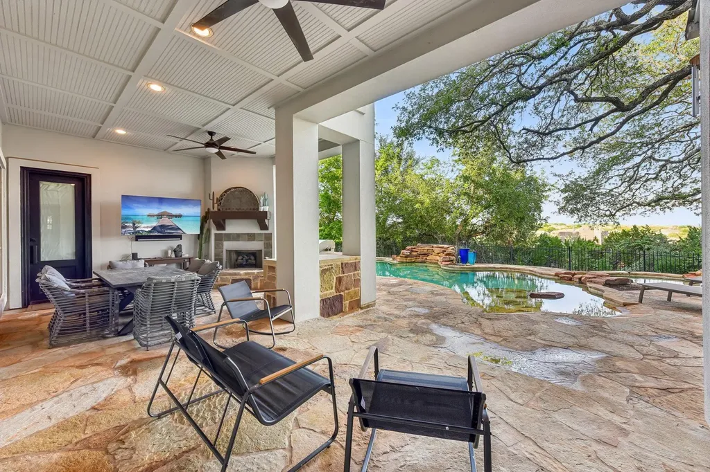 449 Santaluz Lane Austin TX 78732