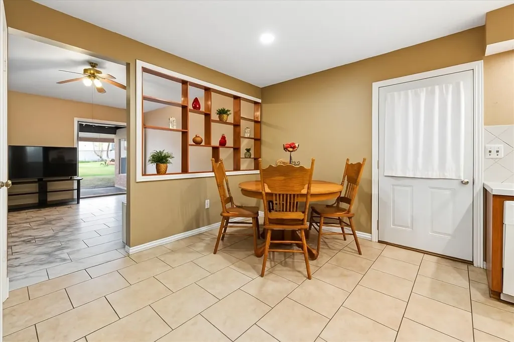 5105 Palo Blanco Lane Austin TX 78744