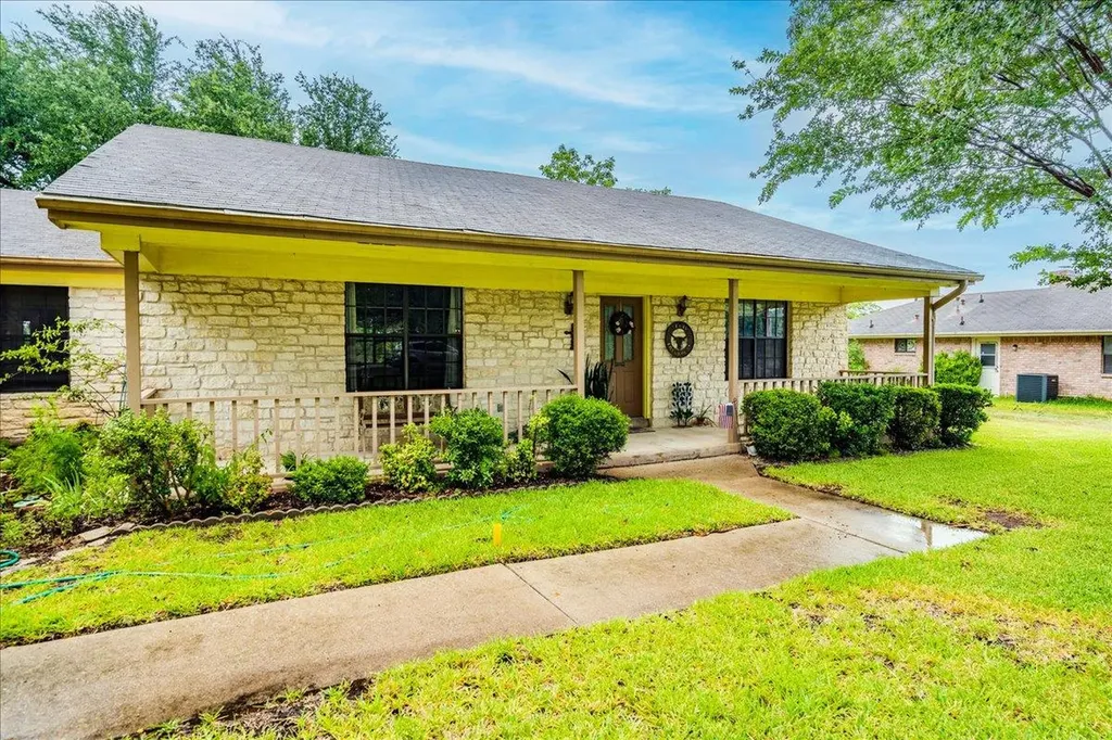1704 Buttercup Road Pflugerville TX 78660