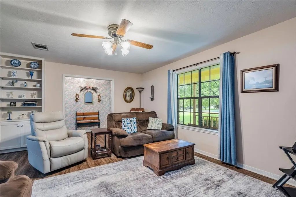 1704 Buttercup Road Pflugerville TX 78660