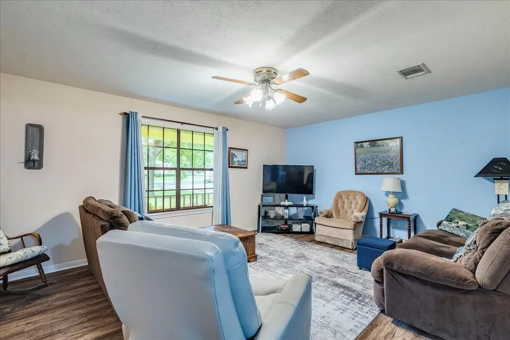 1704 Buttercup Road Pflugerville TX 78660