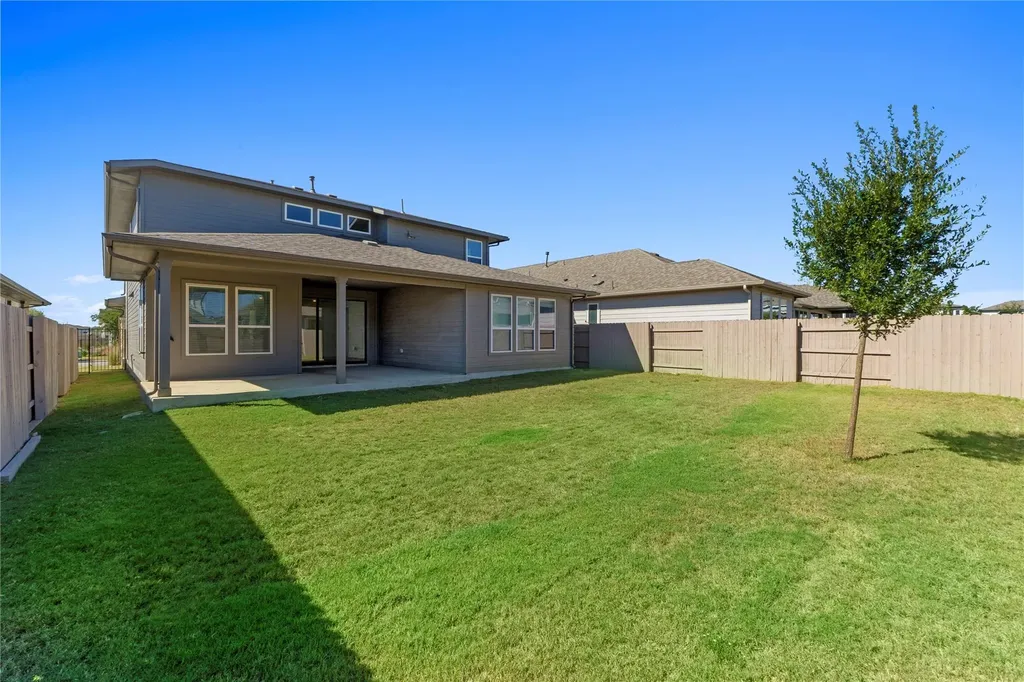7909 Edmondson Bend Austin TX 78744