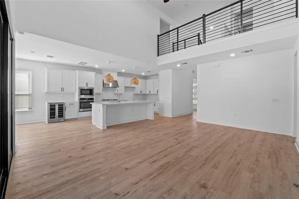 7909 Edmondson Bend Austin TX 78744