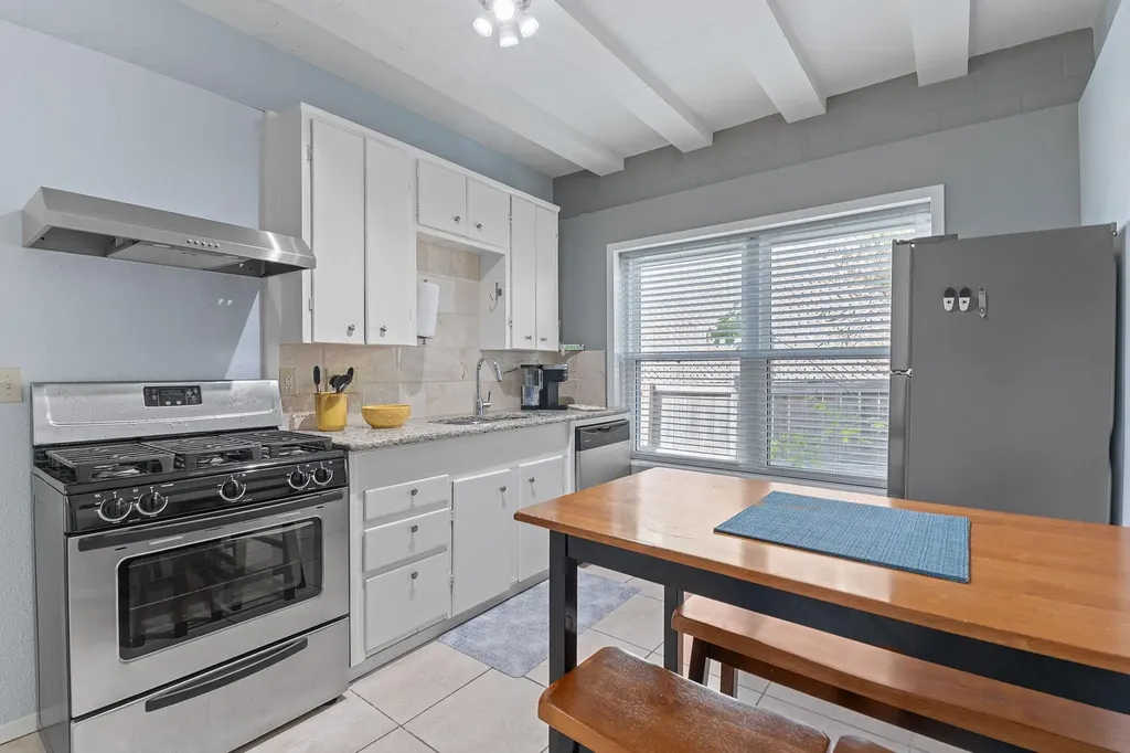 4611 Rosedale Avenue Austin TX 78756