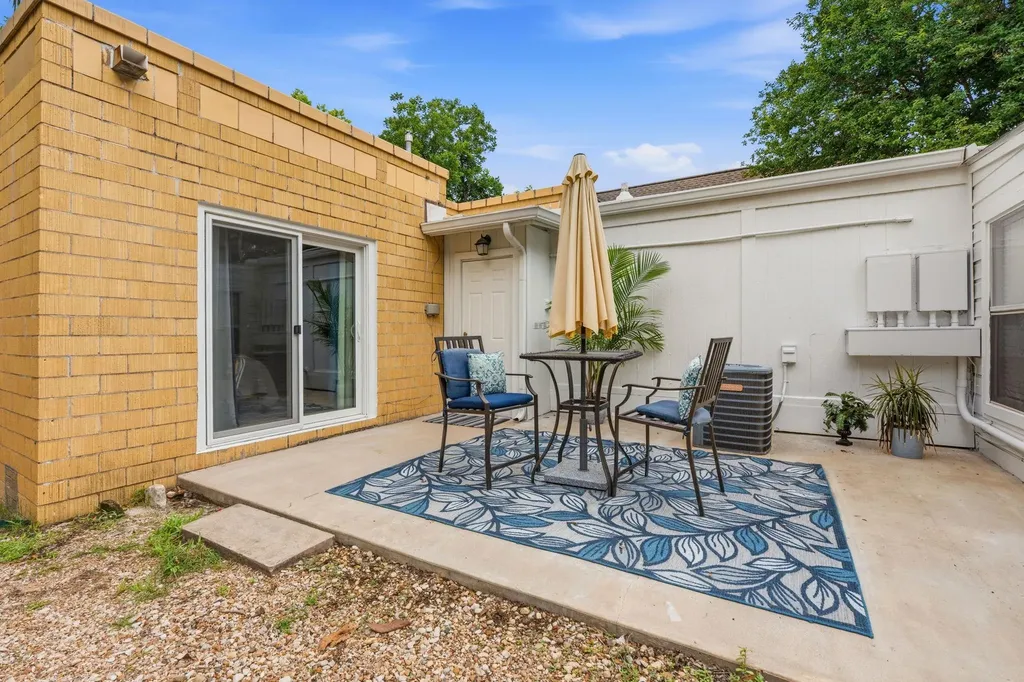 4611 Rosedale Avenue Austin TX 78756