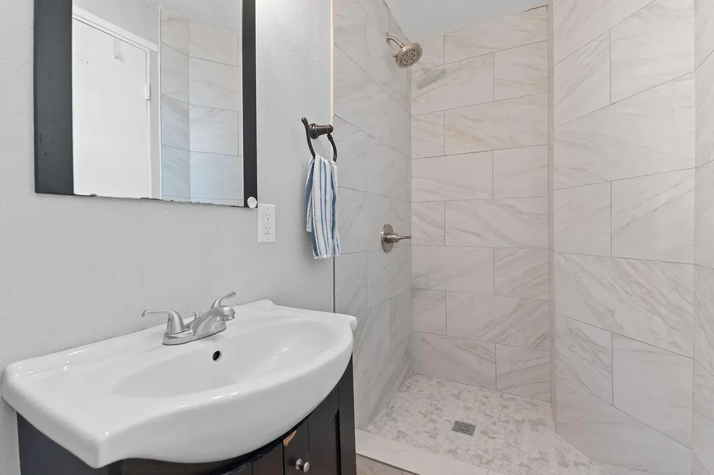 4611 Rosedale Avenue Austin TX 78756