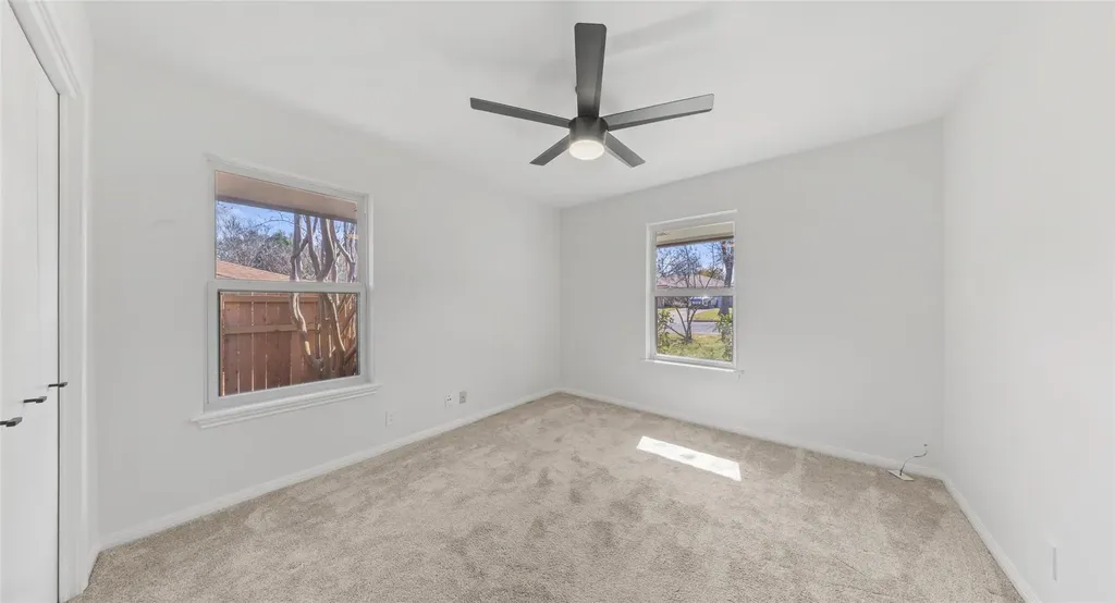 1704 Shelbourne Drive Austin TX 78752