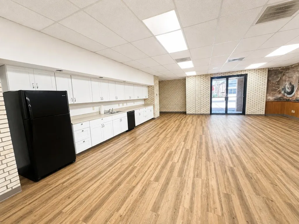 101 N 4th Street Lometa TX 76853