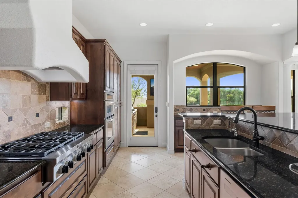 1001 Villa Hill Drive Leander TX 78641