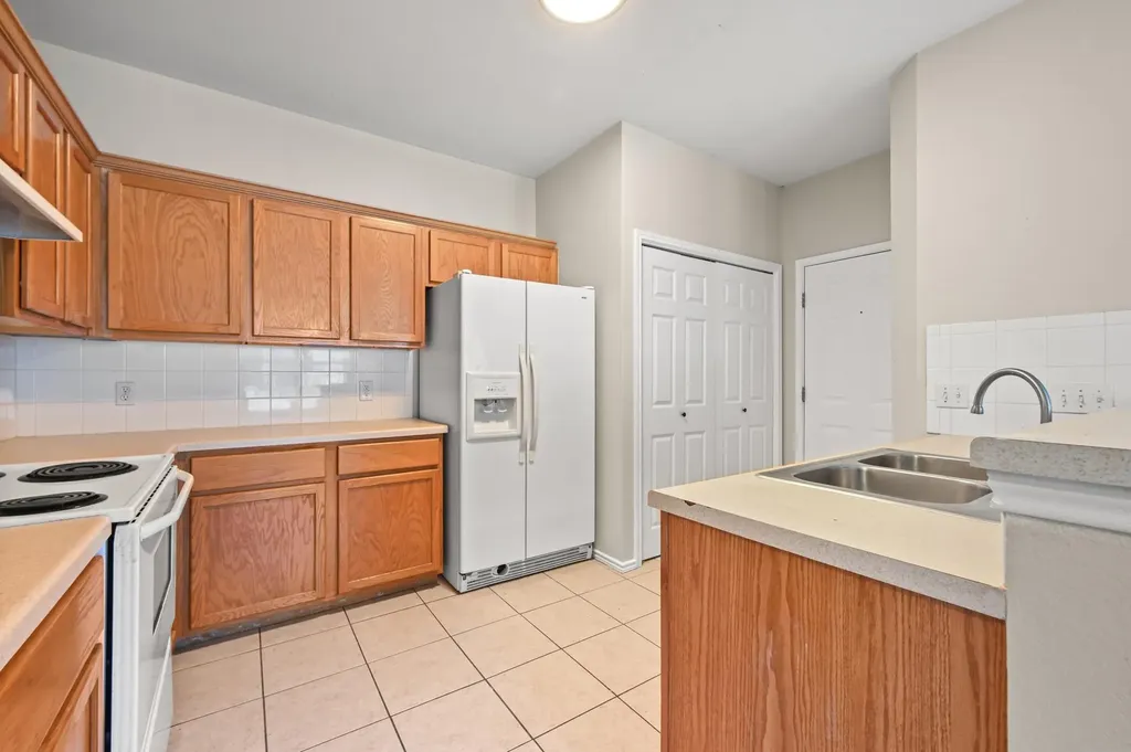 3008 Aftonshire Way Austin TX 78748