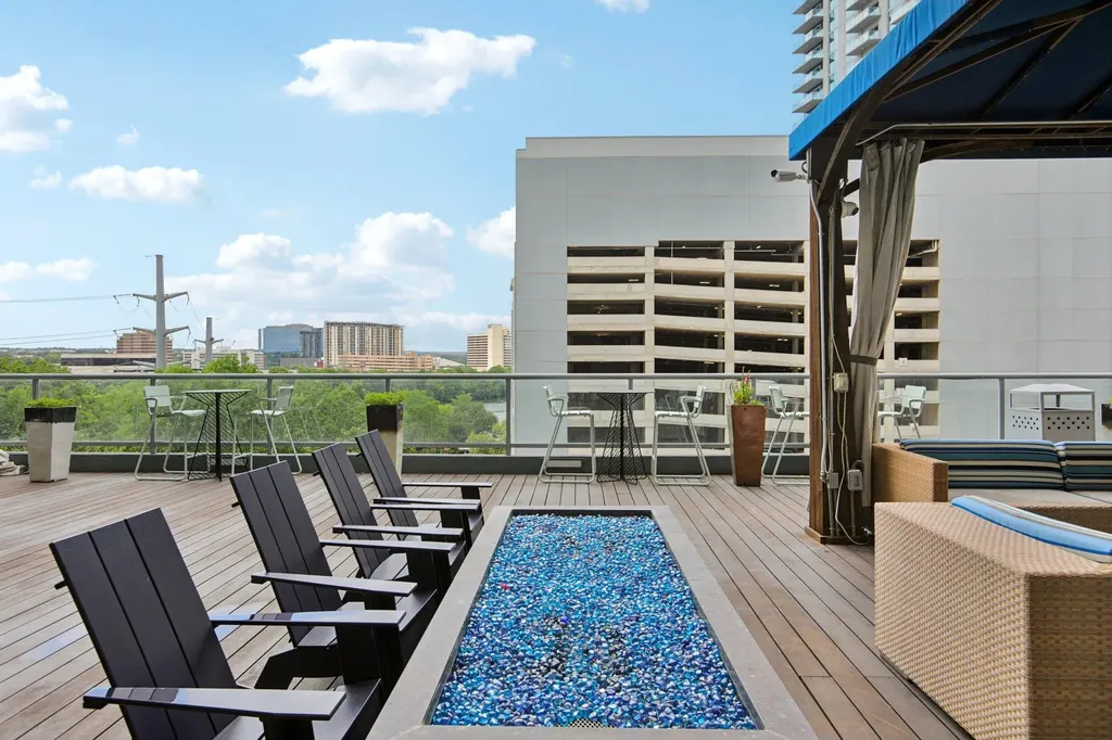 603 Davis Street Austin TX 78701