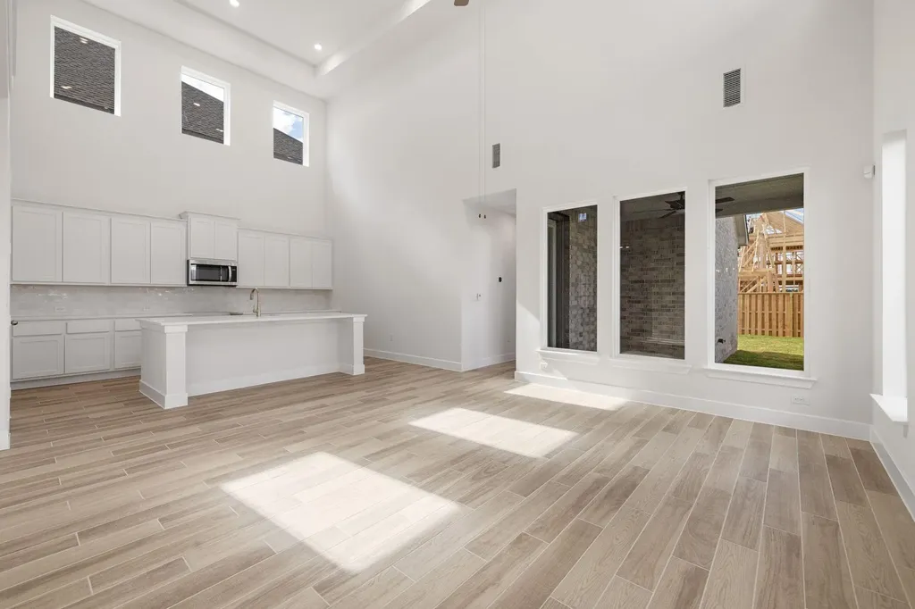 137 Emerald Grove Drive Georgetown TX 78633
