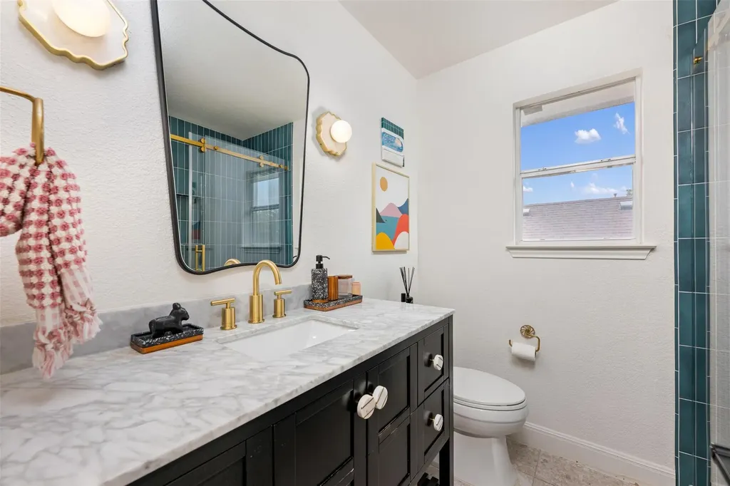 9313 Notches Drive Austin TX 78748