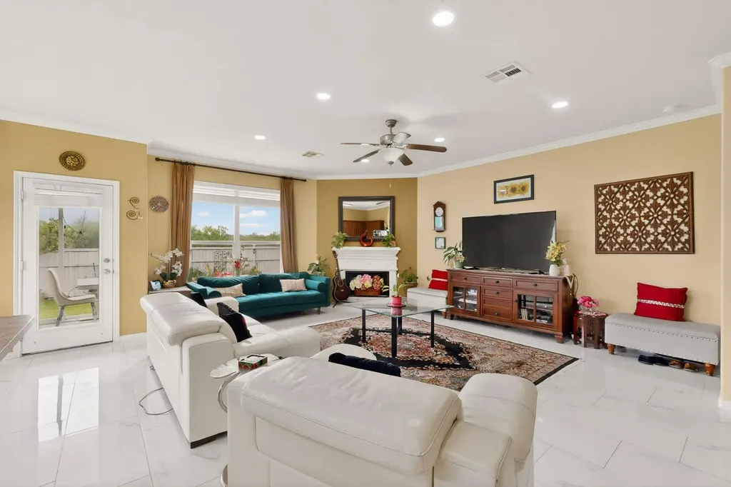 11228 Barn Owl Drive Austin TX 78754