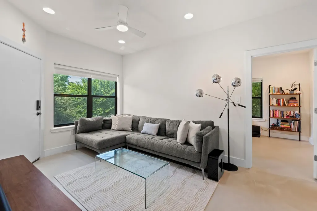 1807 Poquito Street Austin TX 78702