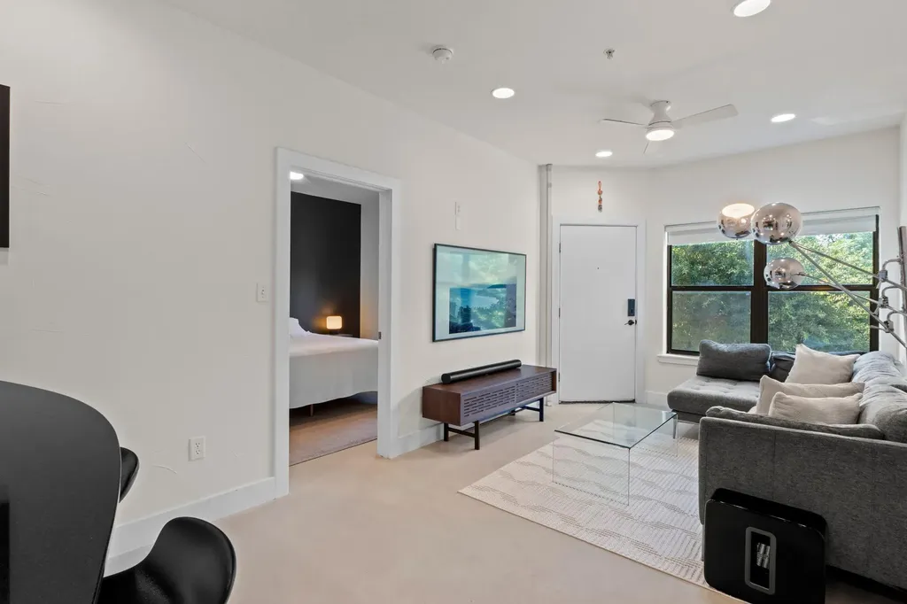 1807 Poquito Street Austin TX 78702