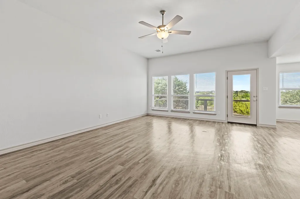 108 W Eli Chandler Street Blanco TX 78606