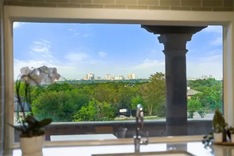 300 Bent Tree Court West Lake Hills TX 78746