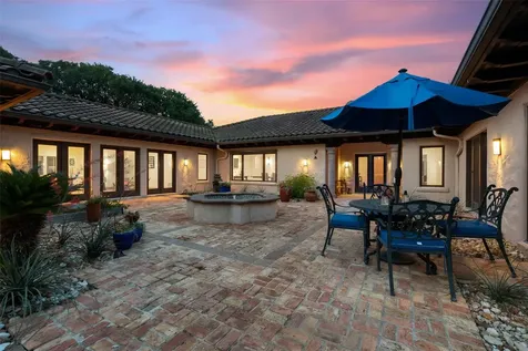 300 Bent Tree Court West Lake Hills TX 78746